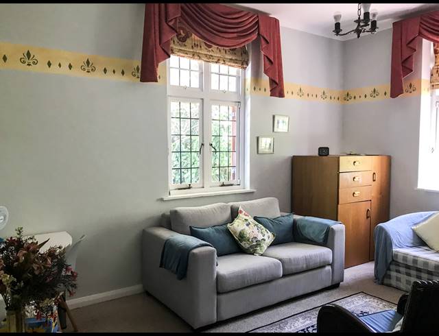 27M² OFFICE TO LET IN RONDEBOSCH